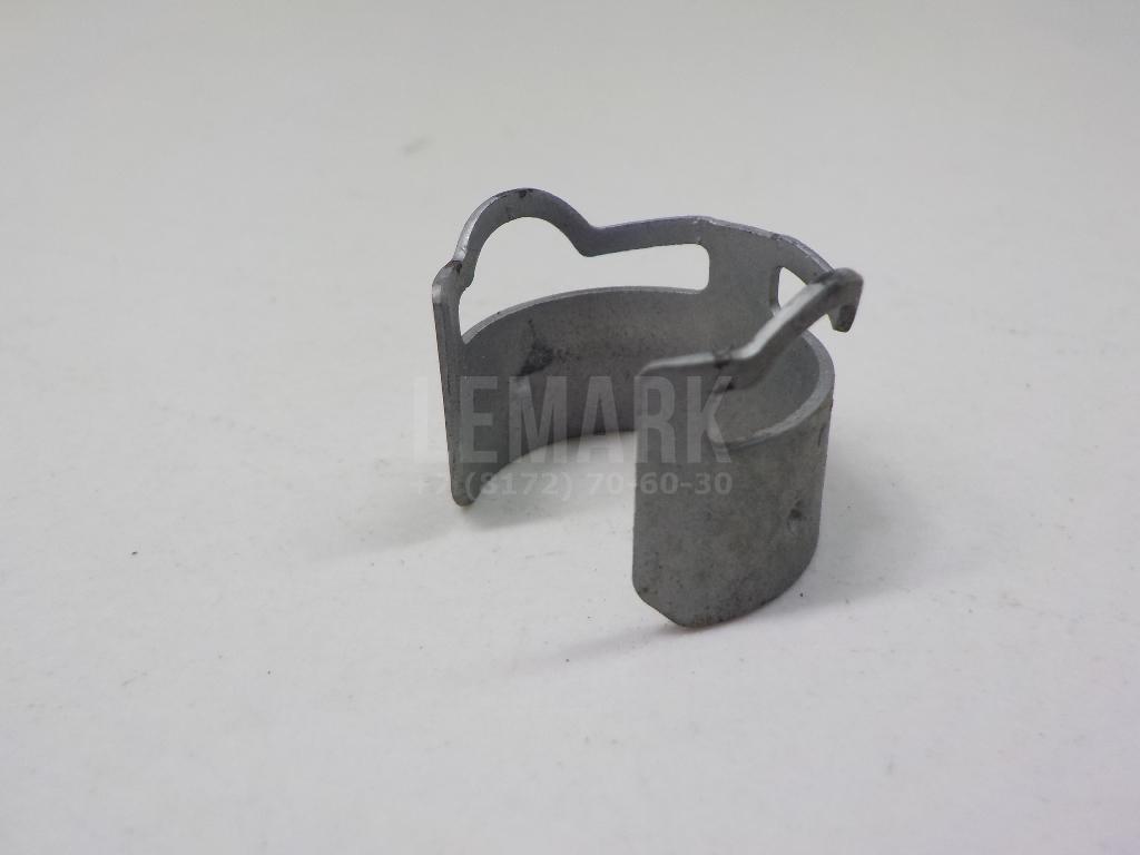 Крепеж форсунки 04E133036A VAG