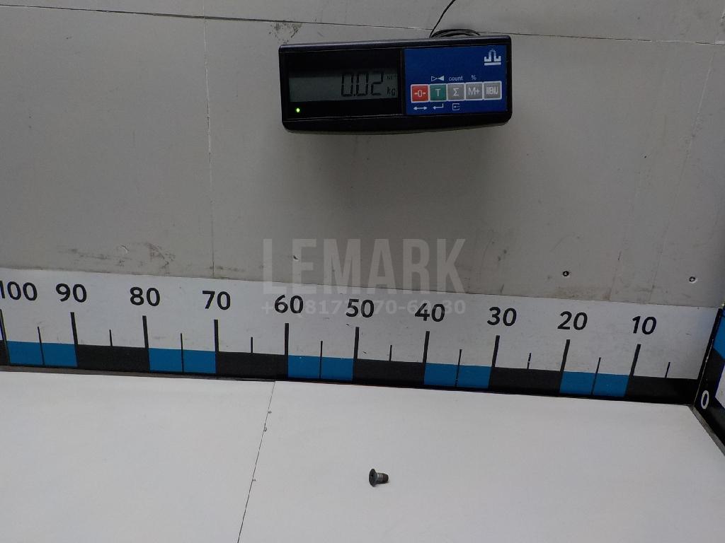 Болт крепления диска LR002080 Land Rover