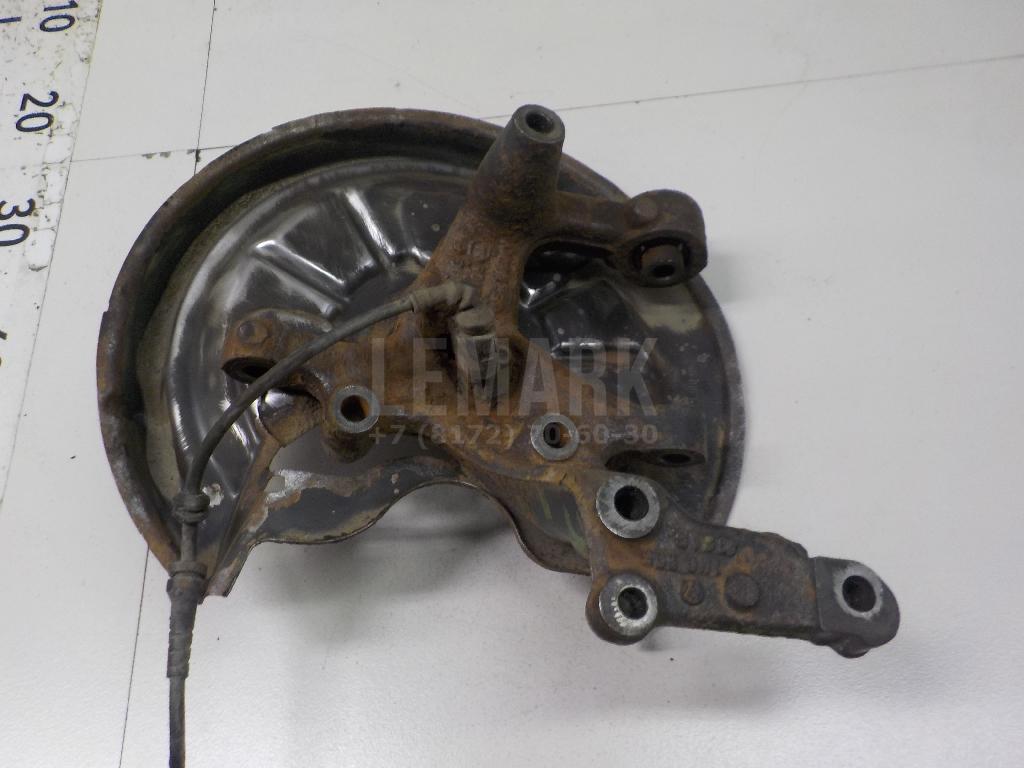 Кулак поворотный задний правый для  Audi V8 1988-1994