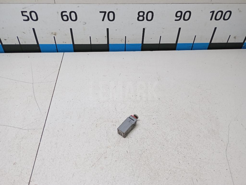 Датчик педали сцепления 55701396 GM