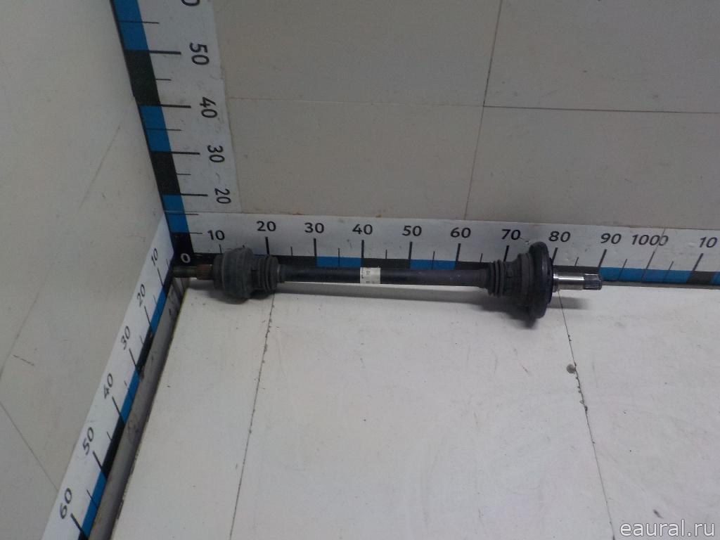 Полуось задняя