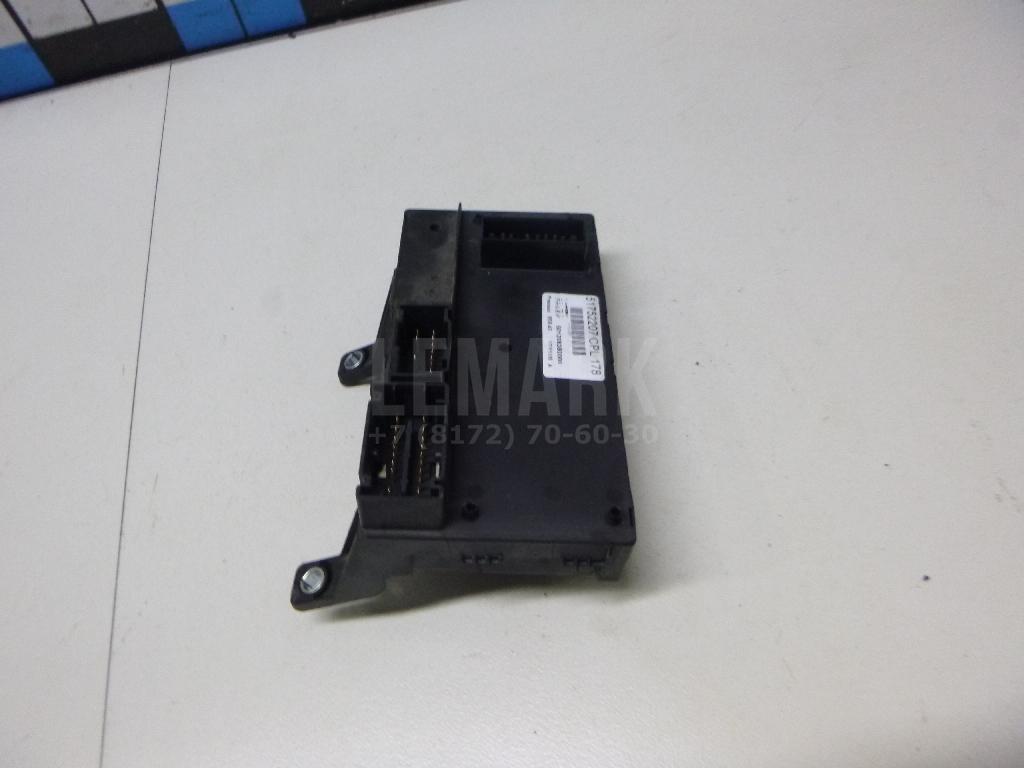 Блок предохранителей для  Ford Focus II 2005-2008