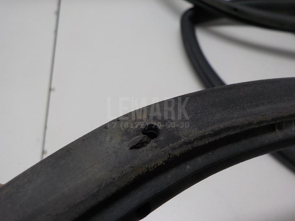 Уплотнитель двери для  Ford C-MAX 2003-2010
