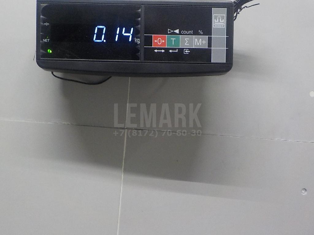 Поводок стеклоочистителя заднего