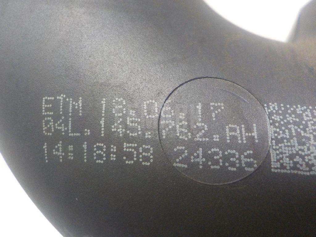 Патрубок интеркулера для  BMW 5-serie E60/E61 2003-2009