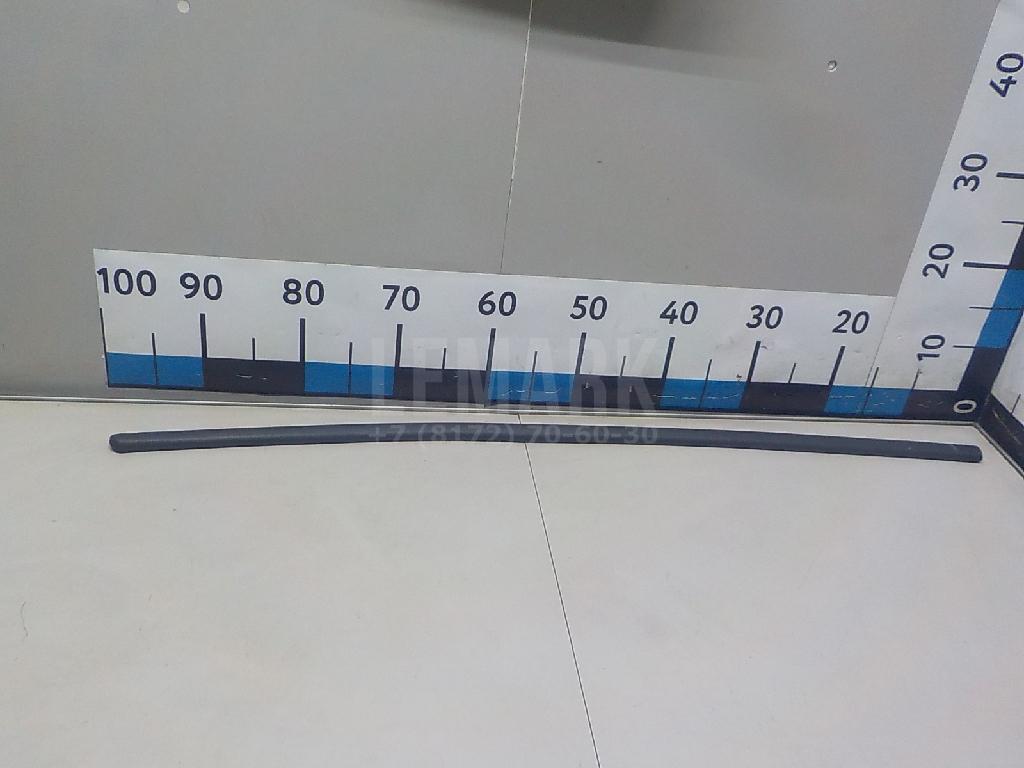 Уплотнитель двери