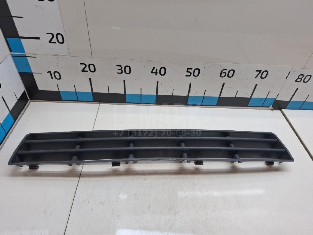 Решетка в бампер центральная 1J0853677D VAG
