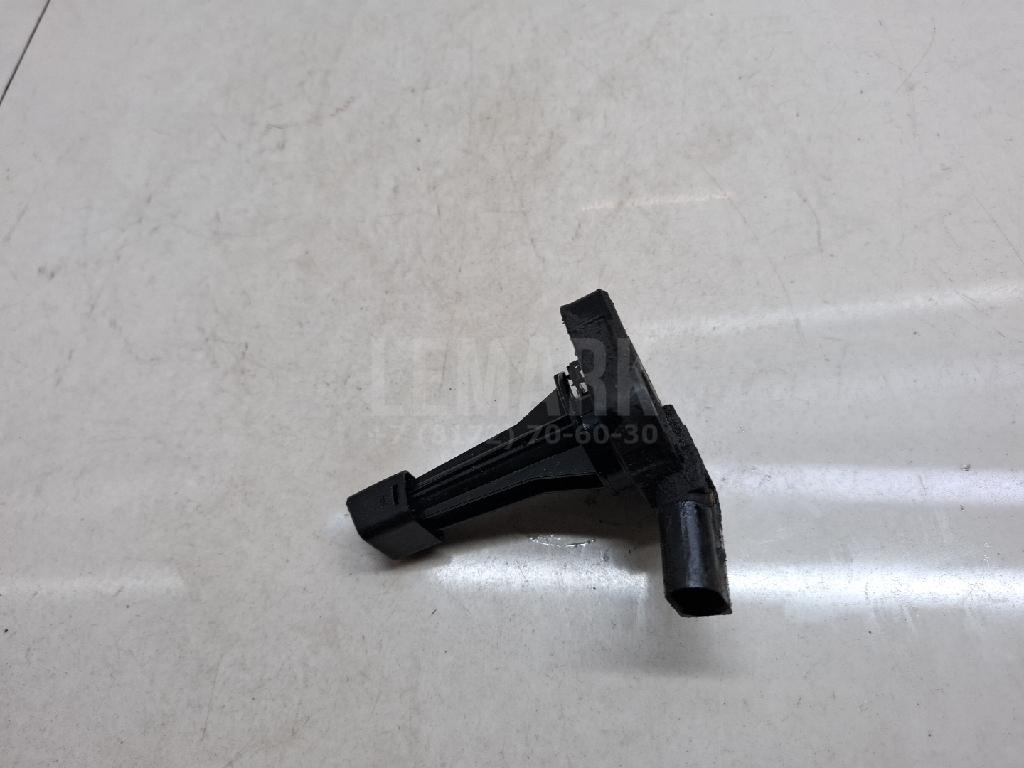 Датчик уровня масла 03C907660M VAG