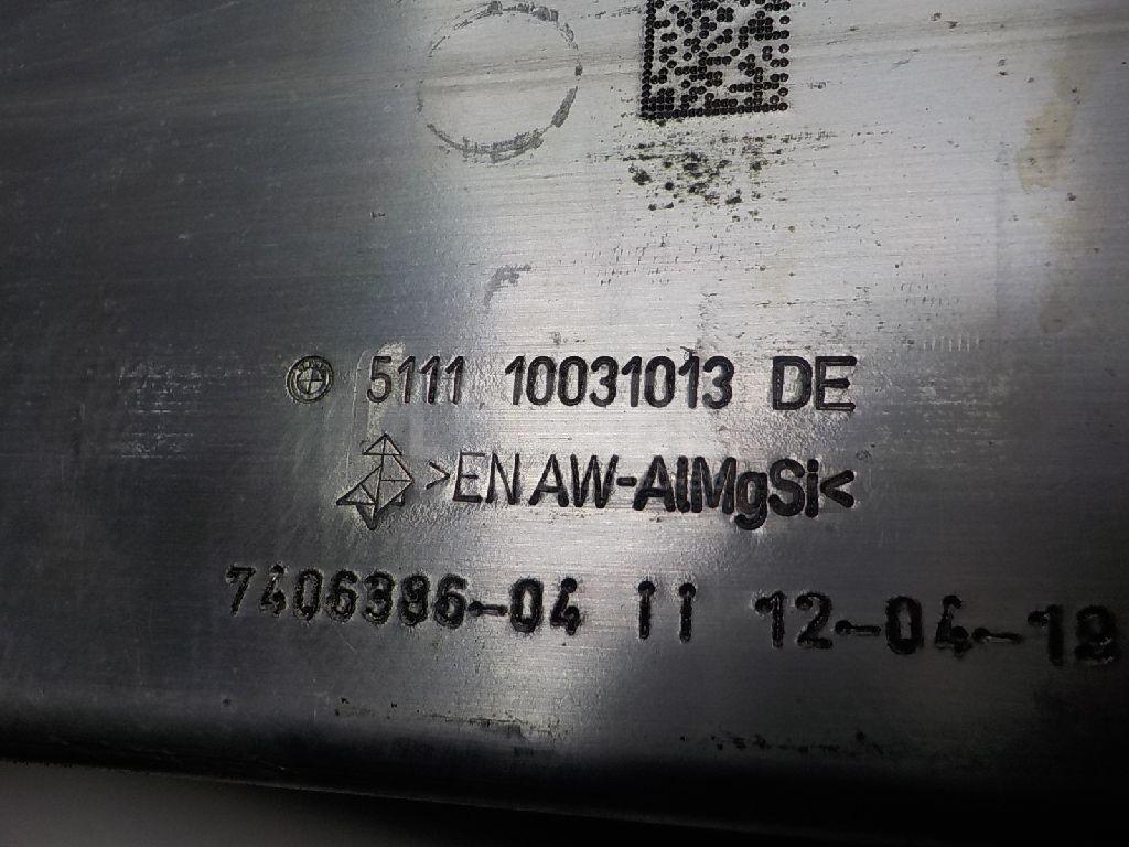Кронштейн усилителя переднего бампера правый для  BMW 5-serie E60/E61 2003-2009