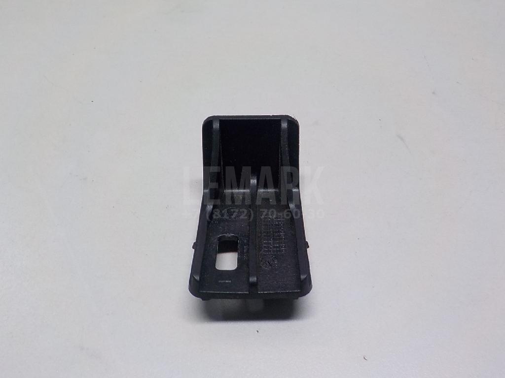 Кронштейн переднего бампера для  BMW 5-serie F10/F11 2009-2016