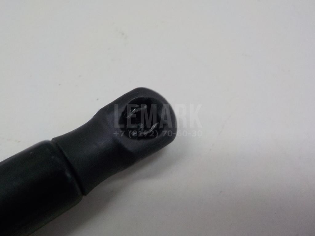 Амортизатор крышки багажника для  BMW X3 E83 2004-2010