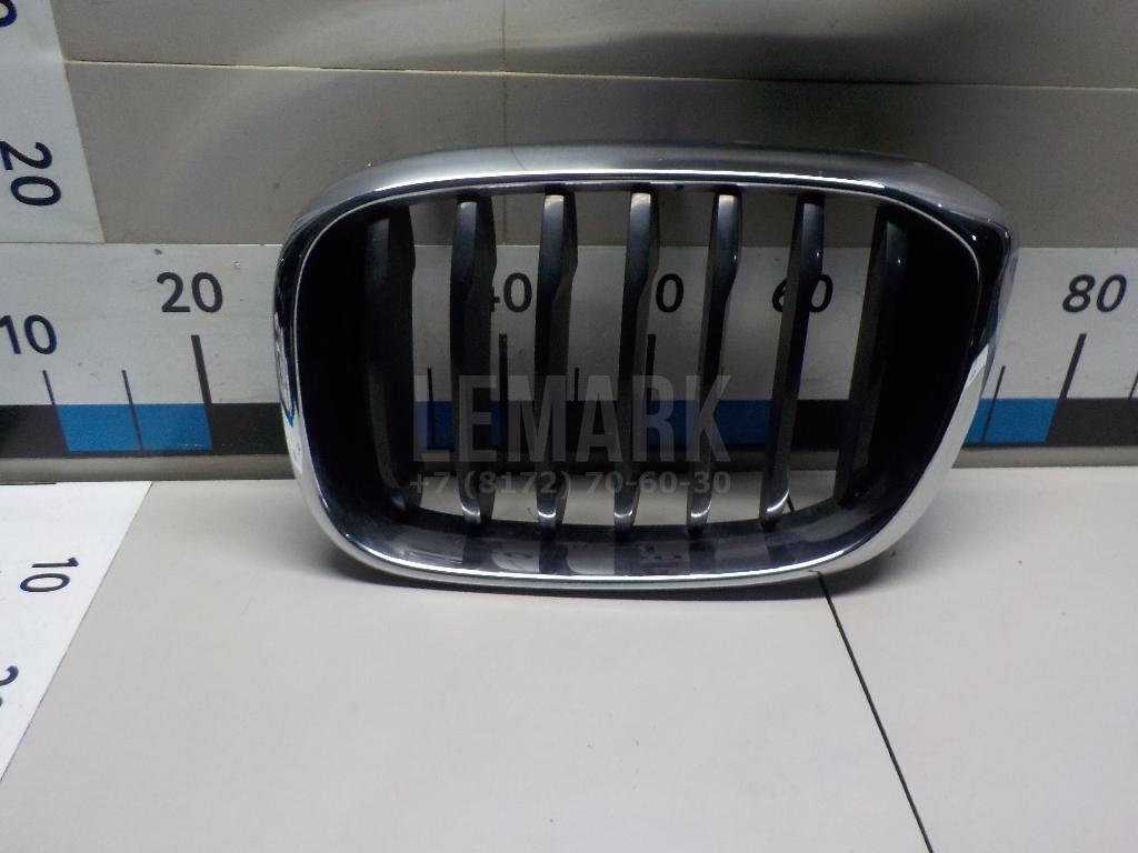 Решетка радиатора левая для  Cadillac BLS 2006-2010
