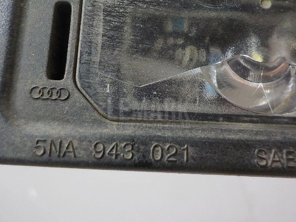 Фонарь подсветки номера для  Audi A4 [B5] 1994-2001