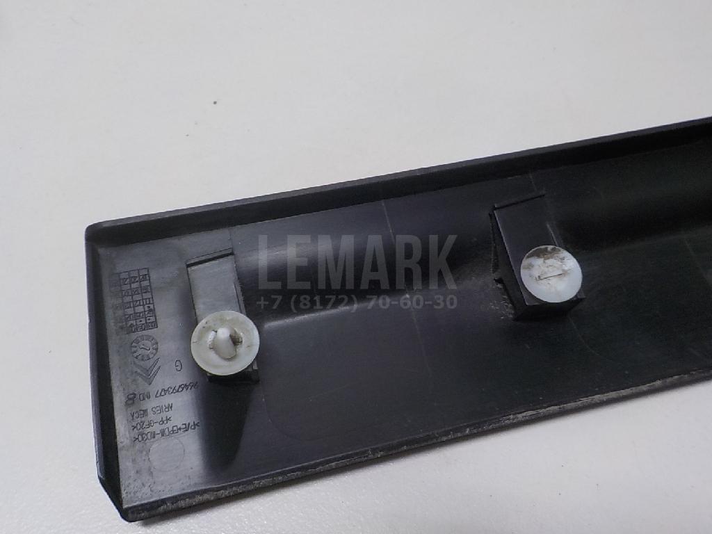 Накладка двери задней левой для  BMW 4-serie G22/G23 2020