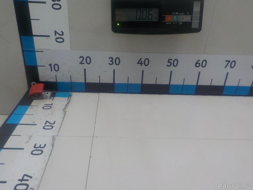 Ручка открывания капота