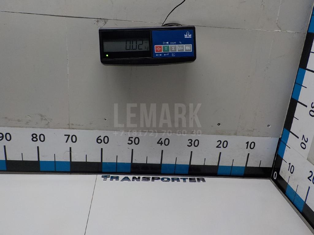 Эмблема на крышку багажника 7E0853687739 VAG