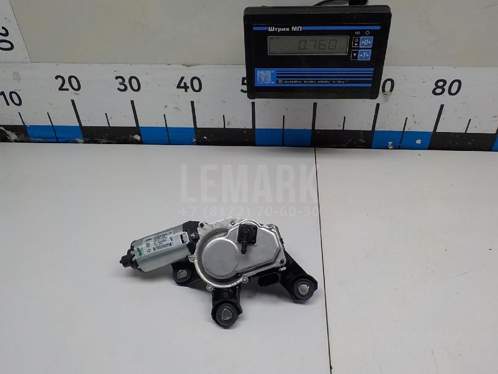 Моторчик стеклоочистителя задний 7P6955711B VAG