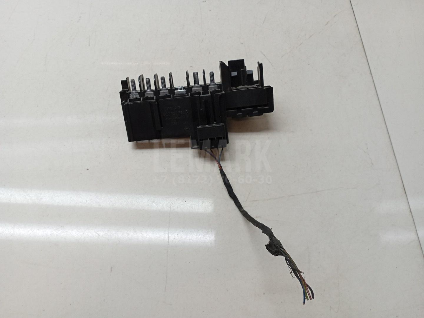 Блок предохранителей 6C0937550C VAG