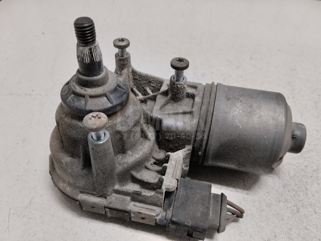 Моторчик стеклоочистителя передний 1933688 Ford