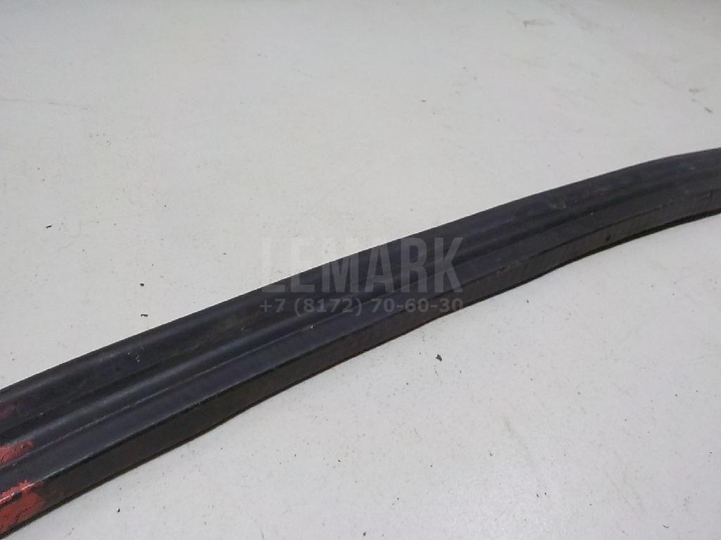 Уплотнитель капота для  BMW 7-serie G11/G12 2015-2022