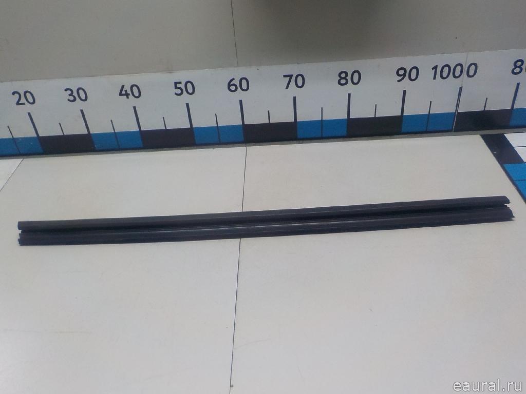Уплотнитель стекла двери