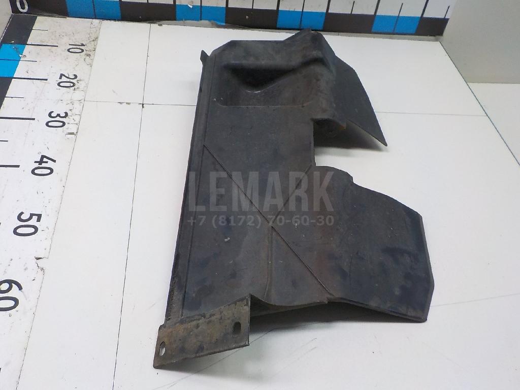 Воздуховод радиатора правый 62822JD00A Nissan