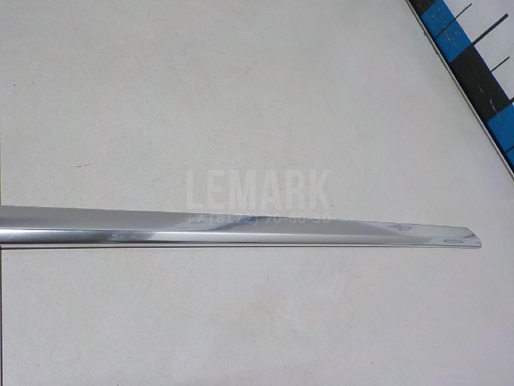 Накладка двери задней левой