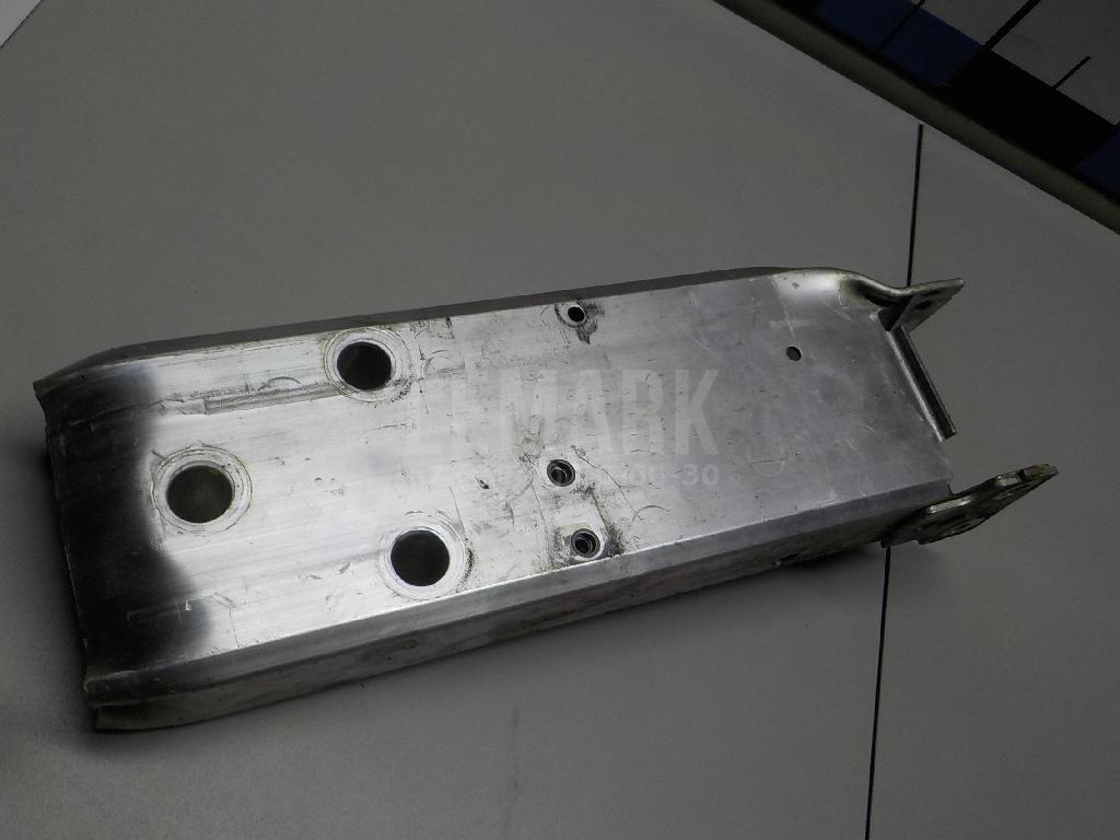 Кронштейн усилителя переднего бампера левый для  BMW X5 F15/F85 2013-2018