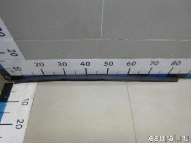 Молдинг лобового стекла