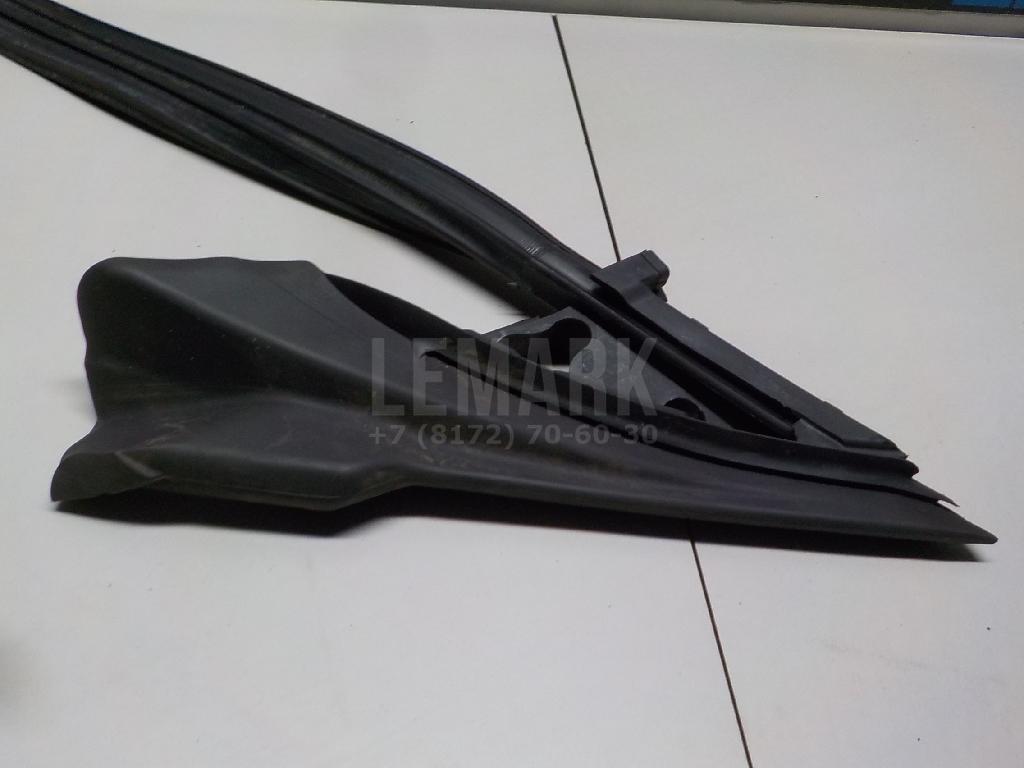 Направляющая стекла двери для  BMW 2-serie F45/F46 Tourer 2015-2022