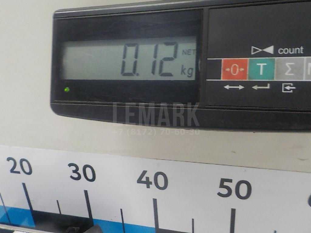 Уплотнитель капота