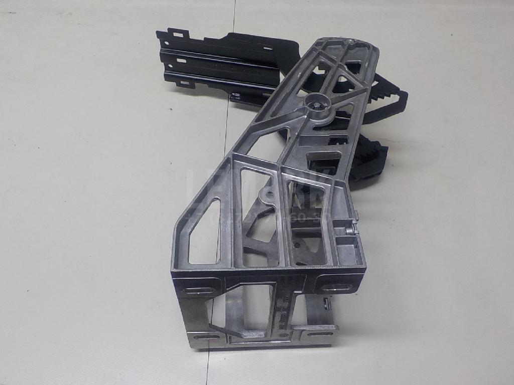 Кронштейн крепления подлокотника для  BMW 7-serie G11/G12 2015-2022