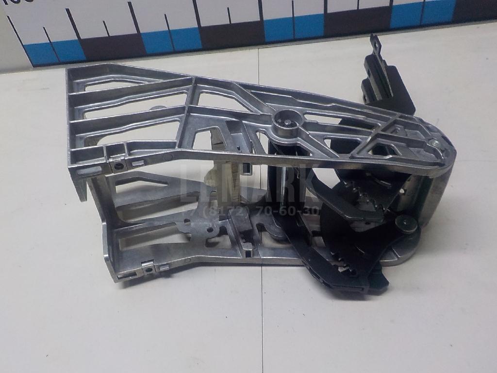 Кронштейн крепления подлокотника для  BMW 7-serie G11/G12 2015-2022