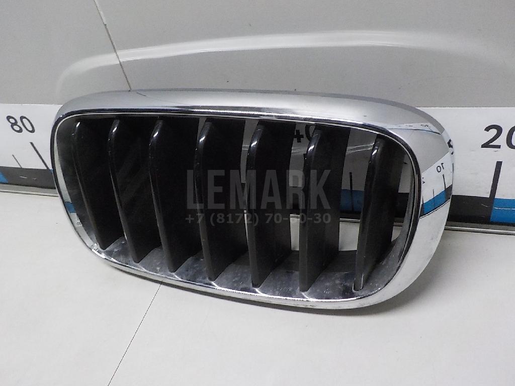 Решетка радиатора левая для  Audi A4 [B9] 2015
