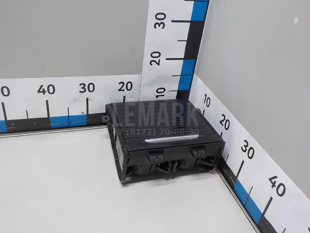 Подстаканник для  BMW X5 E70 2007-2013