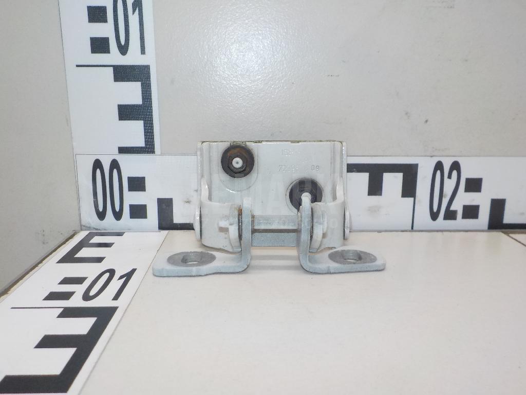 Петля двери багажника для  BMW X5 E53 2000-2007