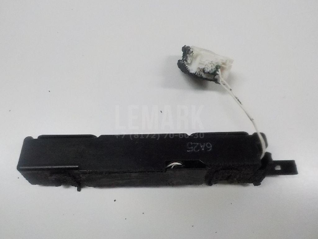 Антенна 8999742010 Toyota