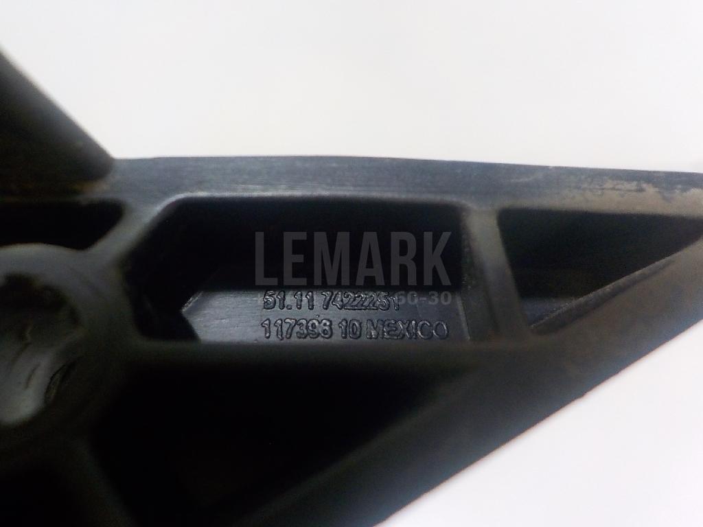 Направляющая переднего бампера левая для  BMW 3-serie E46 1998-2005