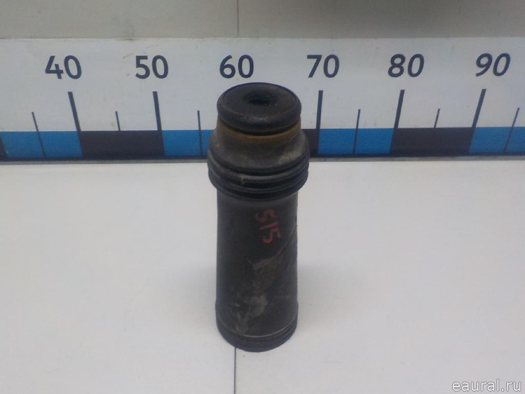 Пыльник заднего амортизатора