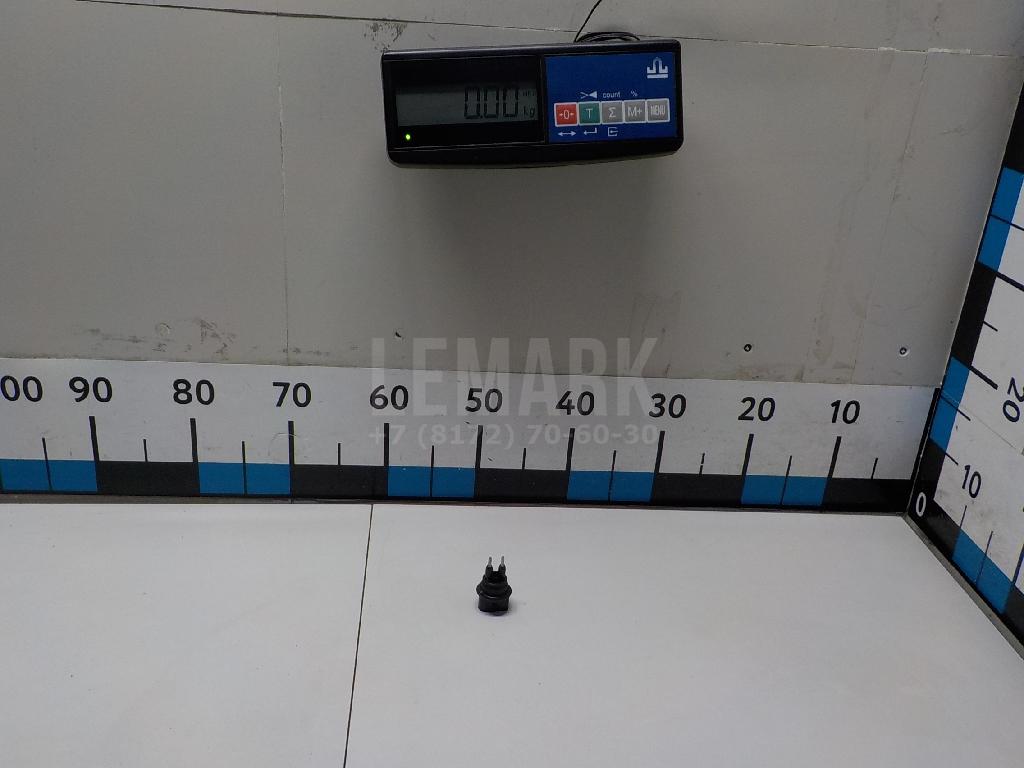 Датчик уровня в бачок омывателя