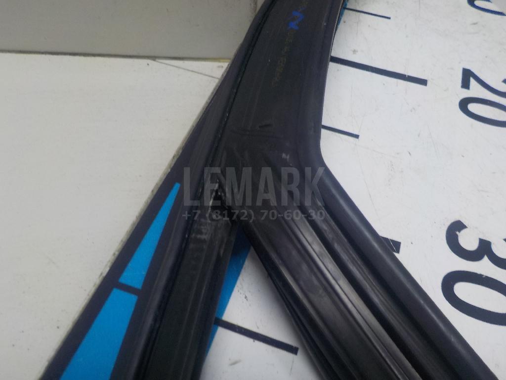 Направляющая стекла двери для  BMW 5-serie E60/E61 2003-2009
