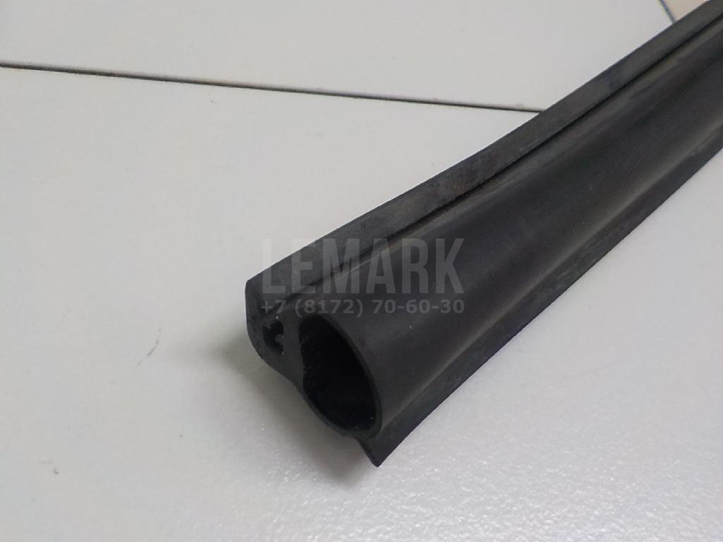Уплотнитель (наружный) для  BMW 7-serie E65/E66 2001-2008