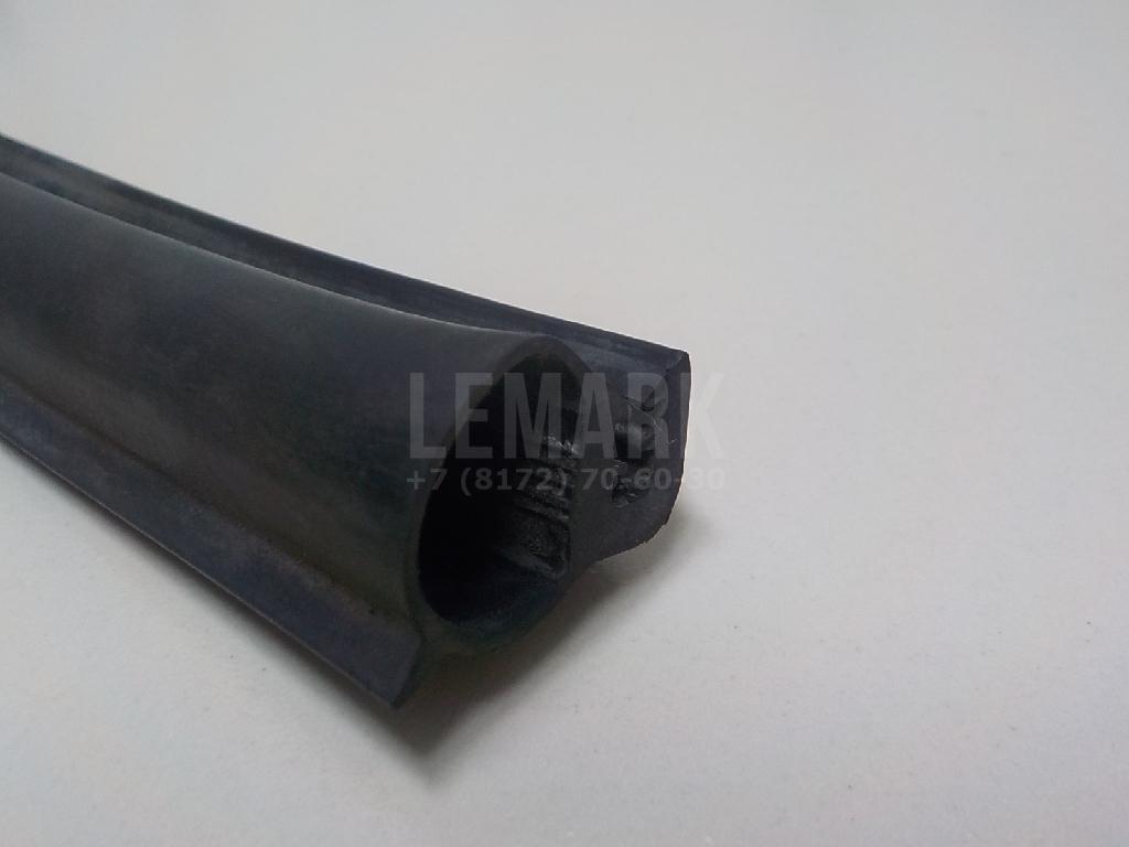 Уплотнитель (наружный) для  BMW 7-serie E65/E66 2001-2008