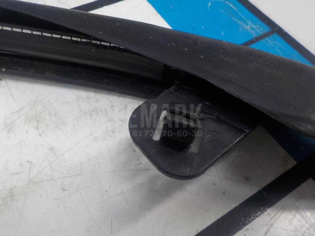 Направляющая стекла двери для  BMW 5-serie E60/E61 2003-2009