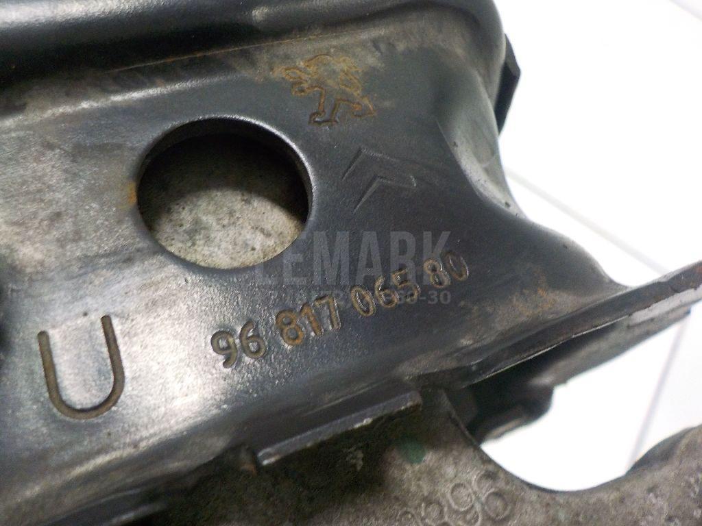 Опора двигателя правая для  Audi TT(8N) 1998-2006