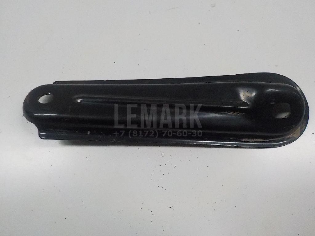 Кронштейн задней балки 5229542010 Toyota