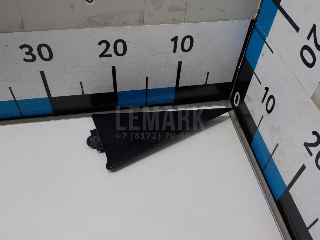 Накладка двери задней правой