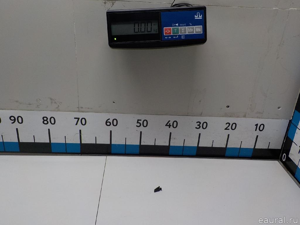 Скоба крепления обшивки