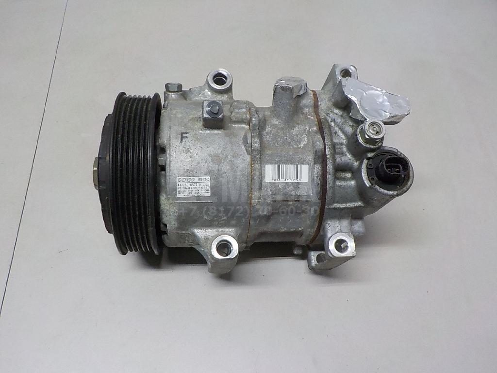 Компрессор кондиционера 8831002780 Toyota