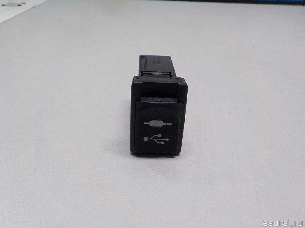Адаптер магнитолы AUX